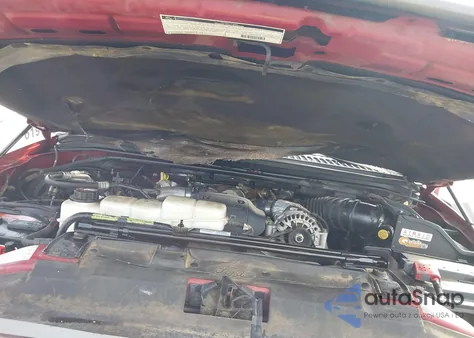 2001 Ford Excursion Limited from USA, damaged, VIN 1FMSU43F71EA71507